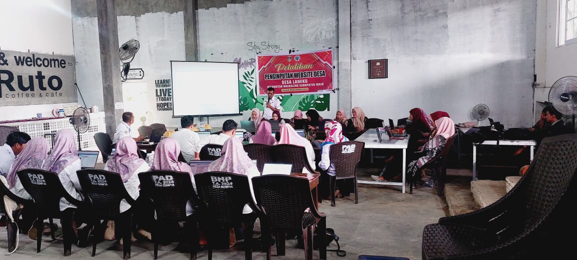 Pelatihan Penginputan Website Desa Watan Rumpia